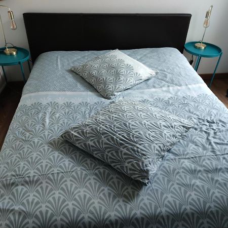 Le Saint Leonard...Il Est Bleu Apartment Онфльор Екстериор снимка