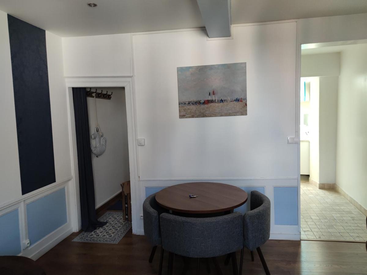 Le Saint Leonard...Il Est Bleu Apartment Онфльор Екстериор снимка