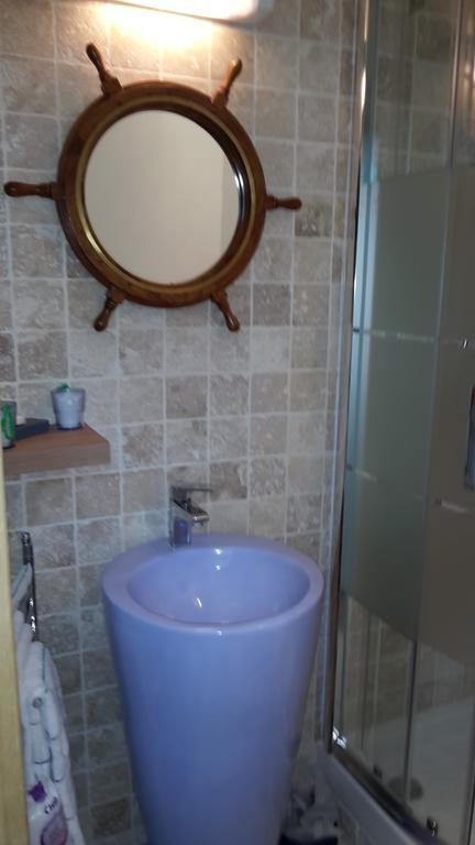 Le Saint Leonard...Il Est Bleu Apartment Онфльор Стая снимка